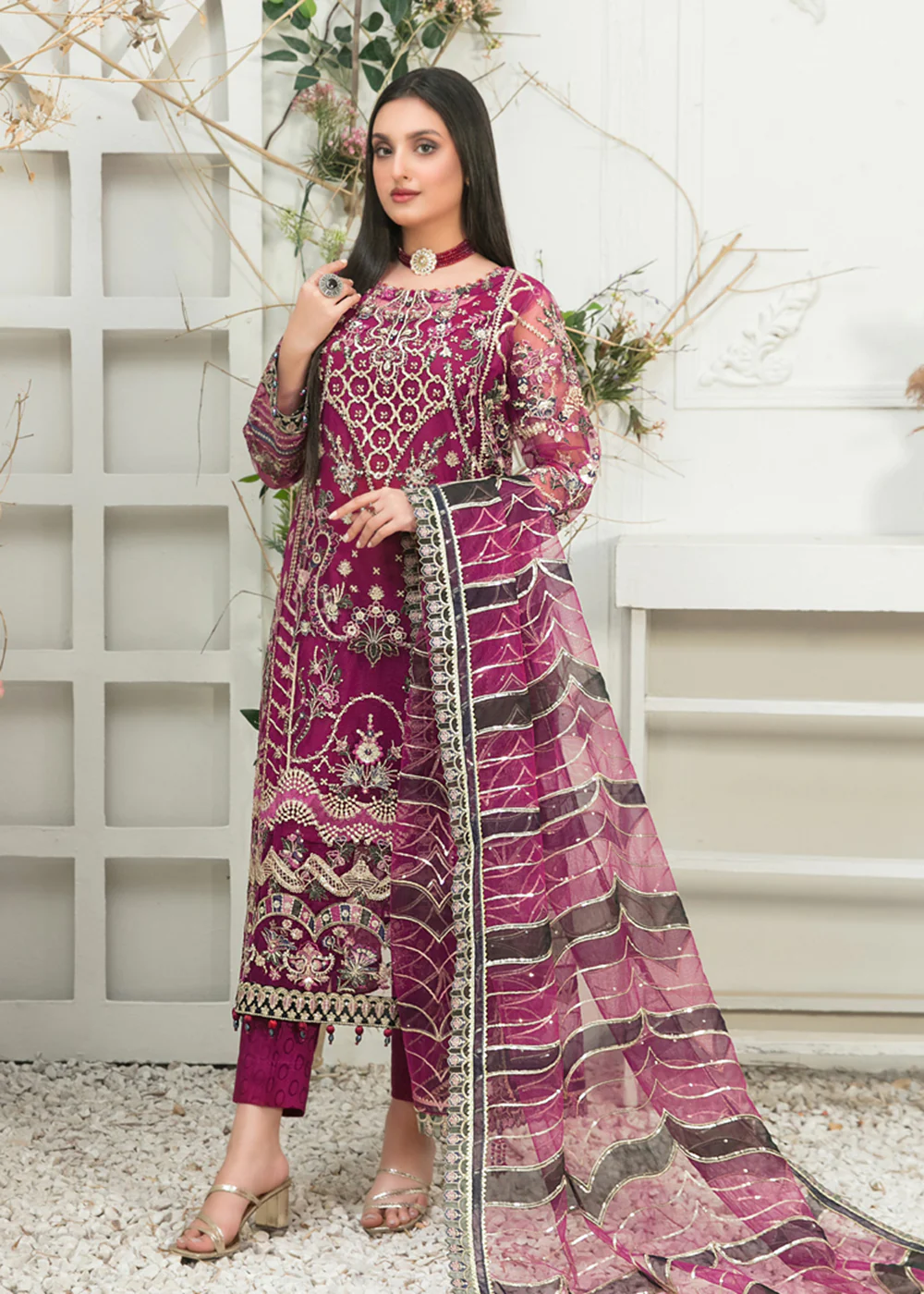 Buy Authentic Pakistani Suits Online in the USA
