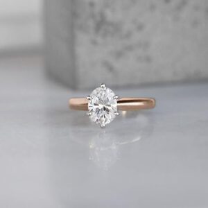 Balancing Tradition and Modernity: Contemporary Designs for Sapphire Engagement Rings